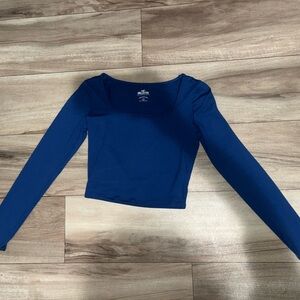 I’m selling this shirt from hollister it’s royal blue only worn three times.